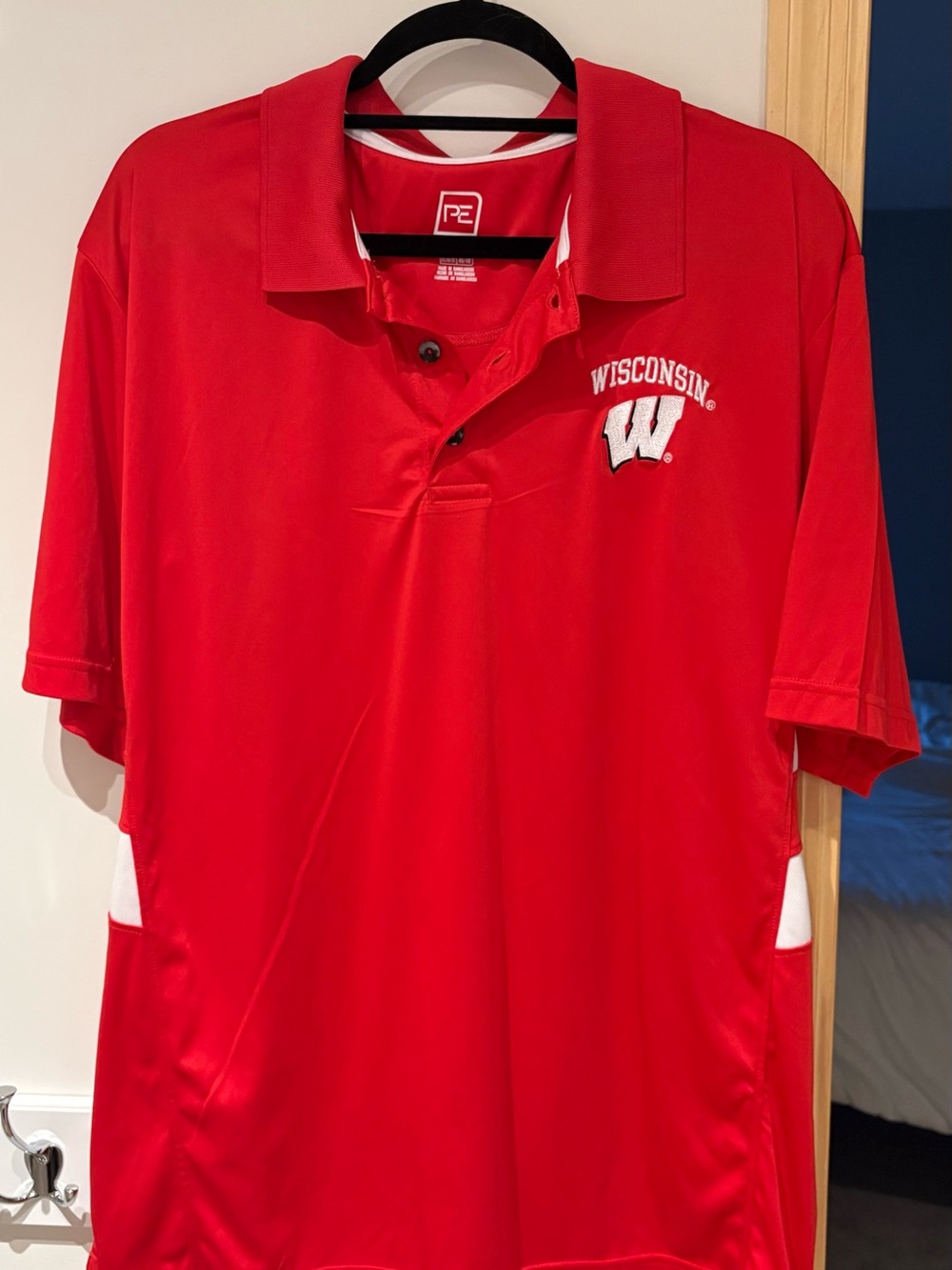 Men’s Wisconsin Badgers Red Polo Shirt